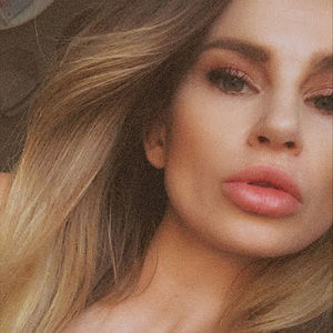 Meet your Posher, Shawna